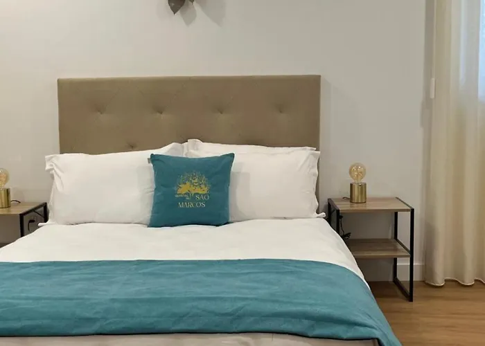 Quintal De Sao Marcos Bed & Breakfast